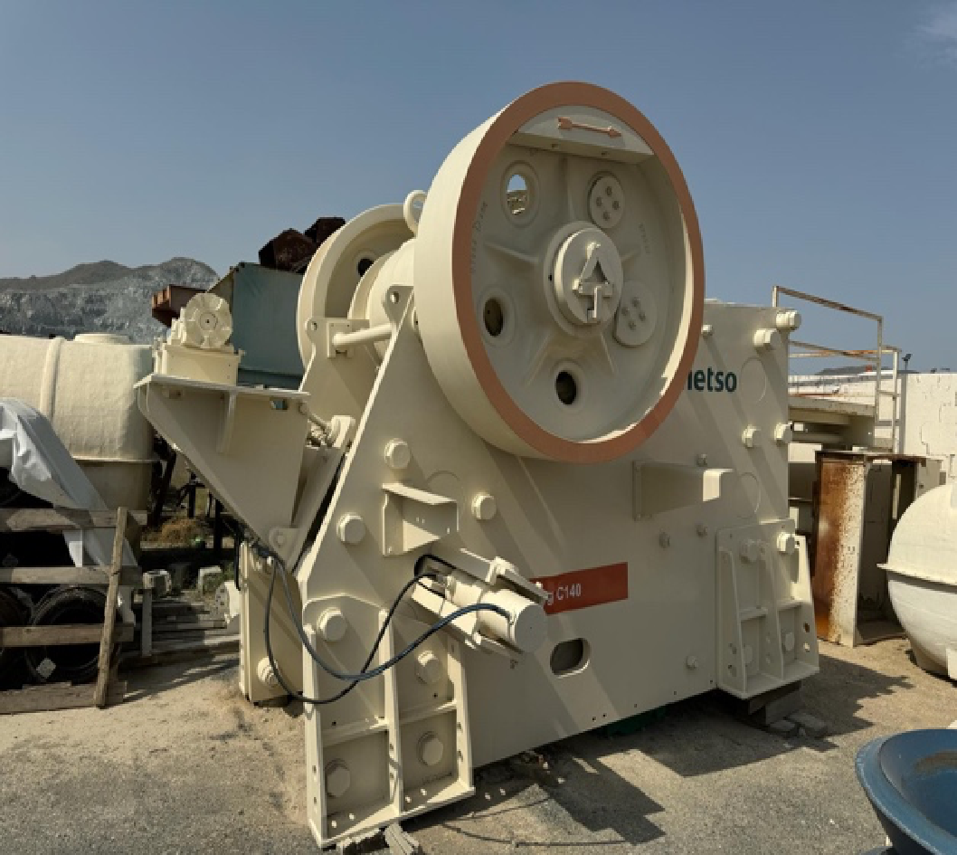 Jaw Crusher Metso C140