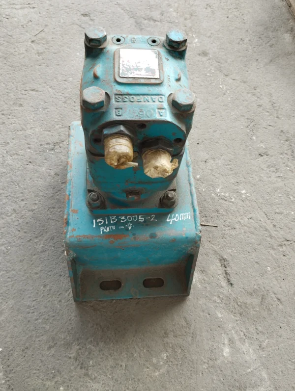 HYDRAULIC MOTOR 40MM SHAFT/A/27B