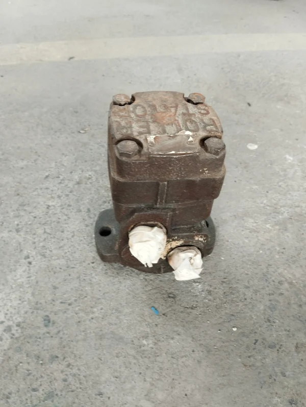 HYDRAULIC MOTOR 12MM SHAFT RS013996 101