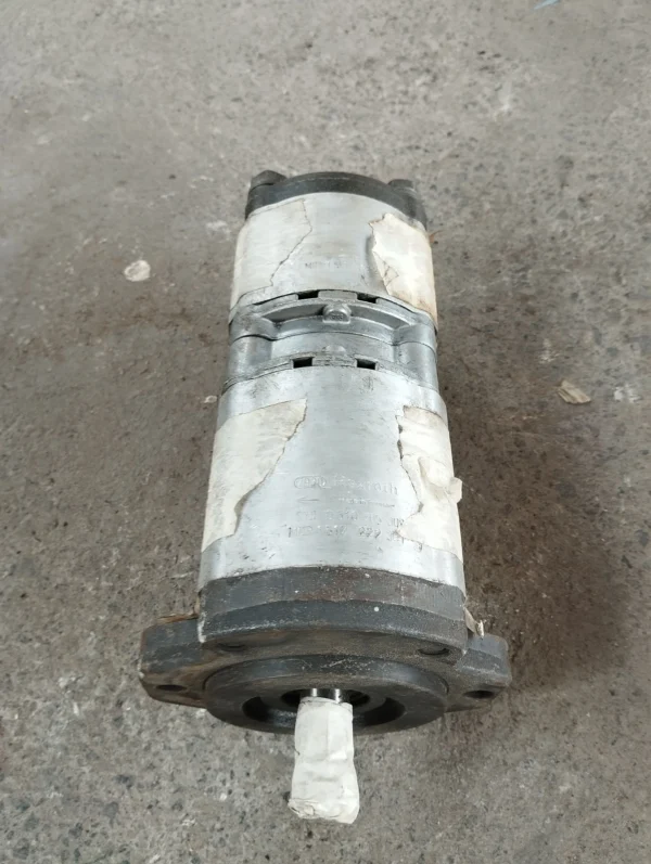 HYDRAULIC MOTOR 18MM SHAFT0510765309 1517222361 101