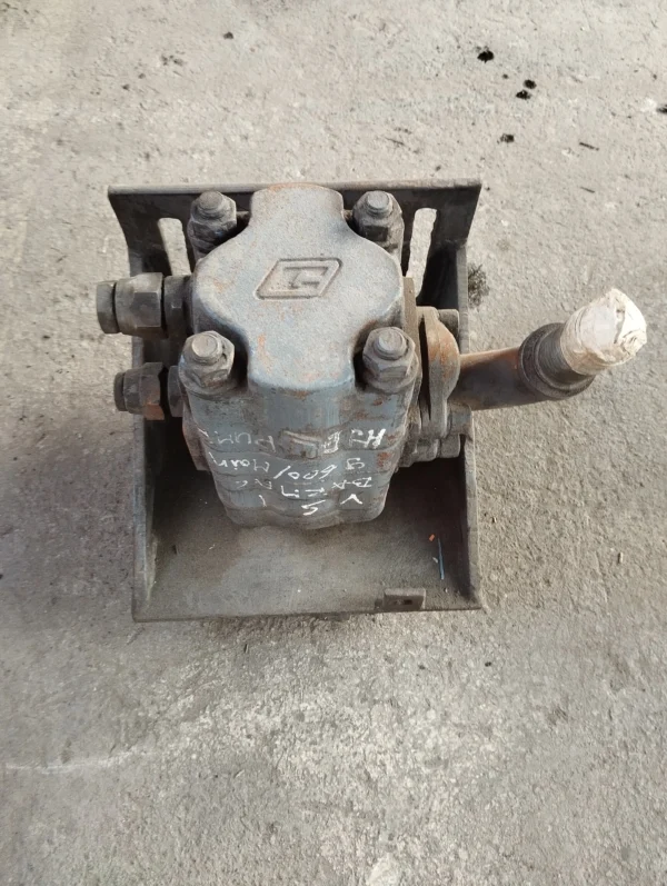 HYDRAULIC MOTOR 23MM SHAFT PF 627777 101