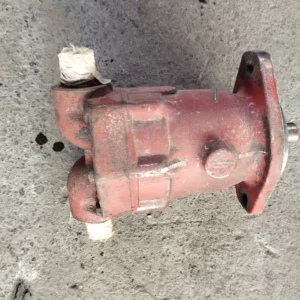 HYDRAULIC MOTOR 40MM SHAFT1 (24)