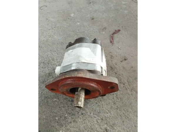 HYDRAULIC MOTOR 40MM SHAFT2 (22)