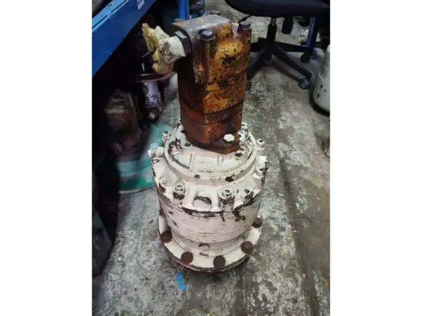 HYDRAULIC MOTOR 40MM SHAFT3 (15)