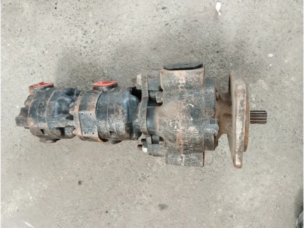 HYDRAULIC MOTOR 40MM SHAFT3 (22)