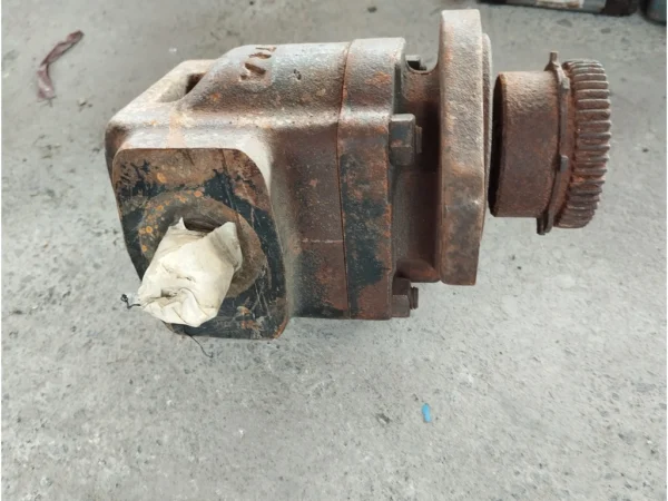 HYDRAULIC MOTOR 40MM SHAFT3 (24)