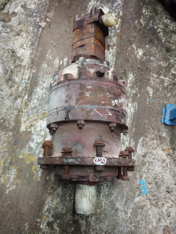 HYDRAULIC MOTOR 58MM SHAFT 352156 101