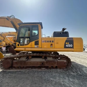 Komatsu PC450 8 Excavator 102