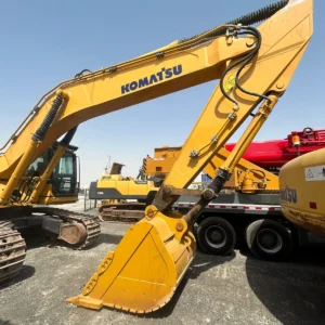 Komatsu PC450 8 Excavator 107