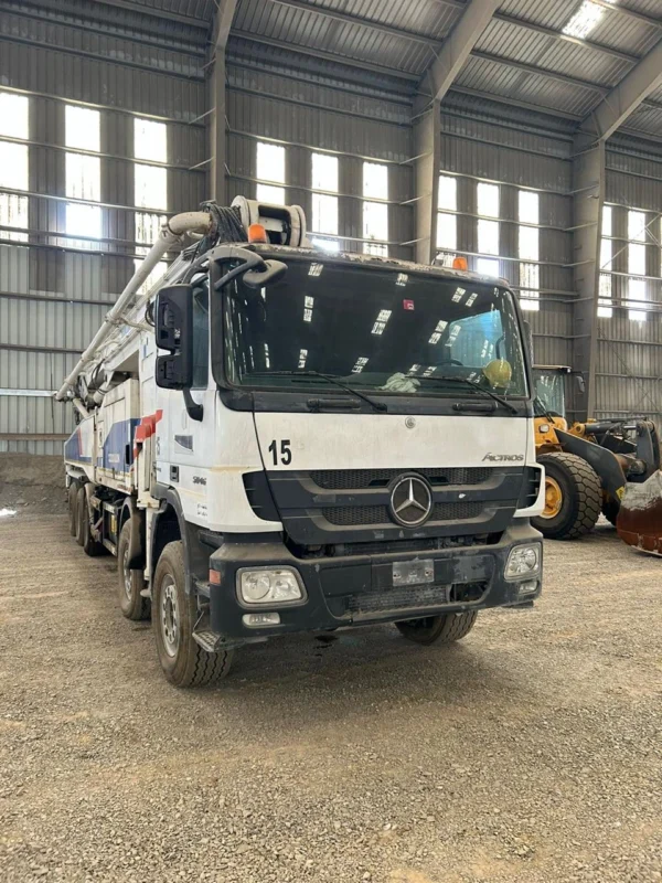 Mercedes Benz Zoomlion Actros 5046 3