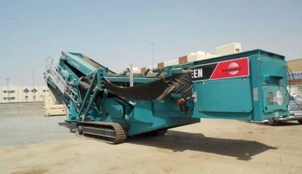 POWERSCREEN CHIEFTAIN 1400 Vibrating Screen 101