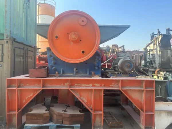 baumaschinendienst dcg 800x200 static jaw crusher 3