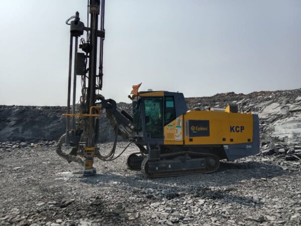 epiroc powerroc d40 drilling rig 5