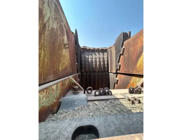 kobelco s t 54 x 74 jaw crusher 3