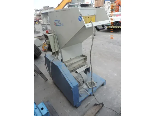 plastic crusher tria 4