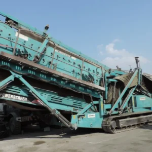 powerscreen chieftain 2100 mobile vibrating screen